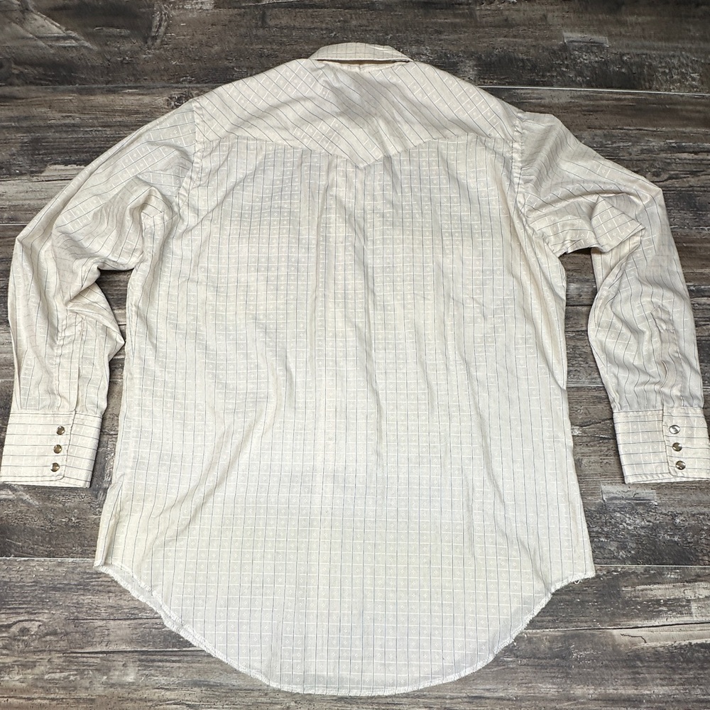 Vintage Wrangler Shirt - Western Pearl Snap Shirt - USA Made - Men’s L - 16.5x33 - Picture 3 of 8